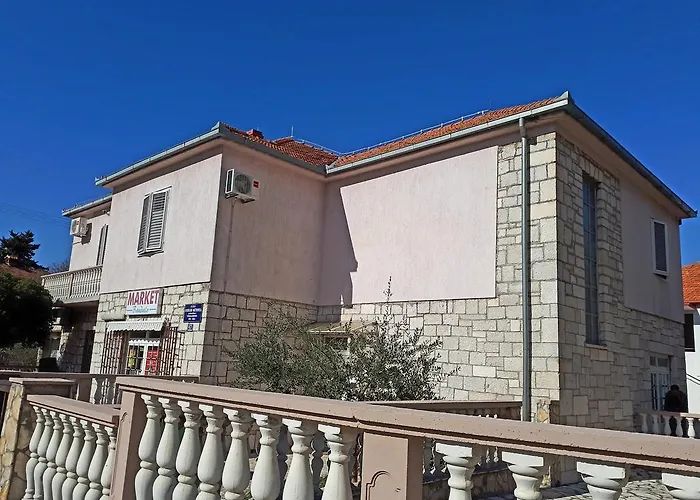 Gasthof Apartment & Room'S Anni 3*