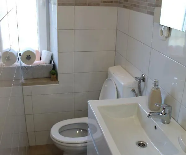 & Room's Anni Гостевой дом 3*